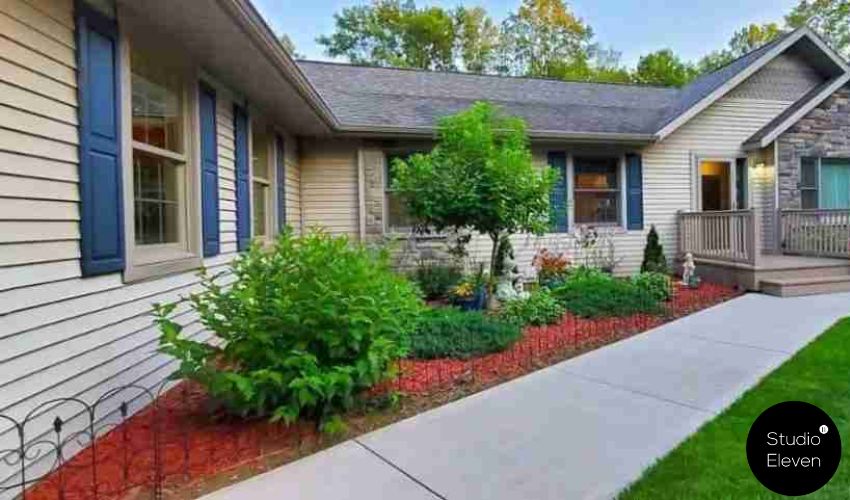 Exterior mobile home renovation